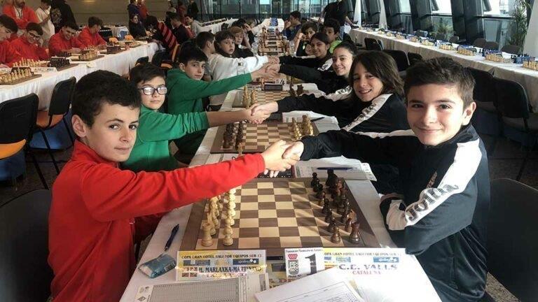 El-Club-Escacs-Valls-amb-Xavi-Mompel-campio-de-la-Copa-Espanya-sub-12-768x432